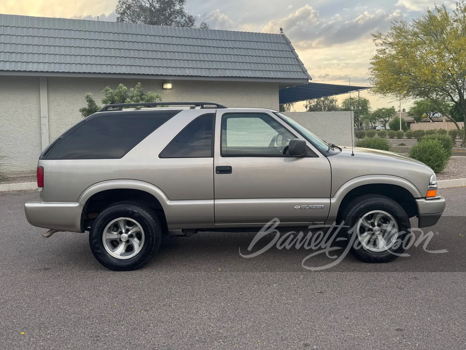 2004 Chevrolet S-10 - Image 13 of 14
