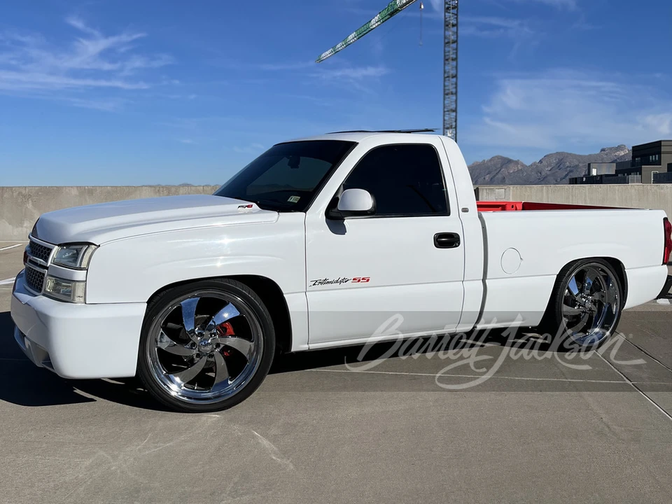 2004 Chevrolet Silverado 1st Gen - Image 5 of 19