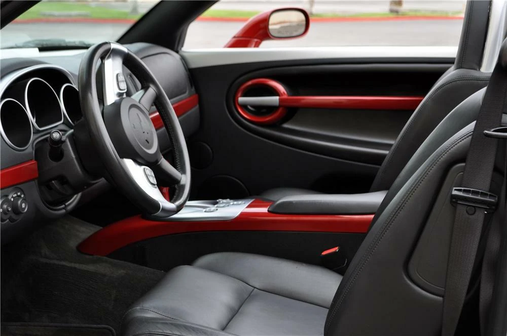 2004 Chevrolet SSR - Image 4 of 5