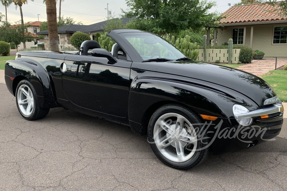 2004 Chevrolet SSR - Image 4 of 6