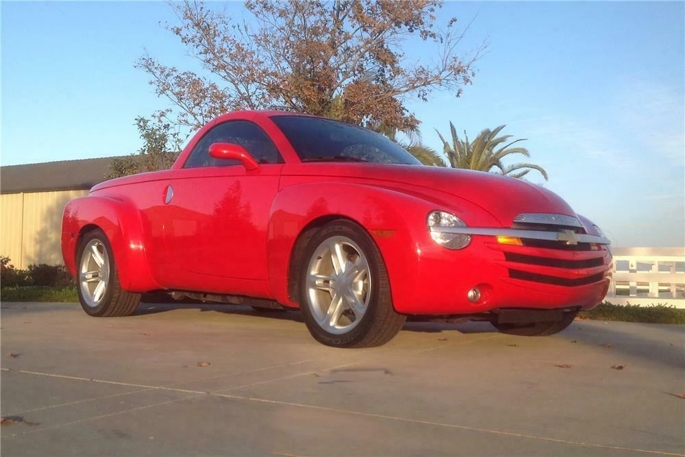 2004 Chevrolet SSR - Image 5 of 5