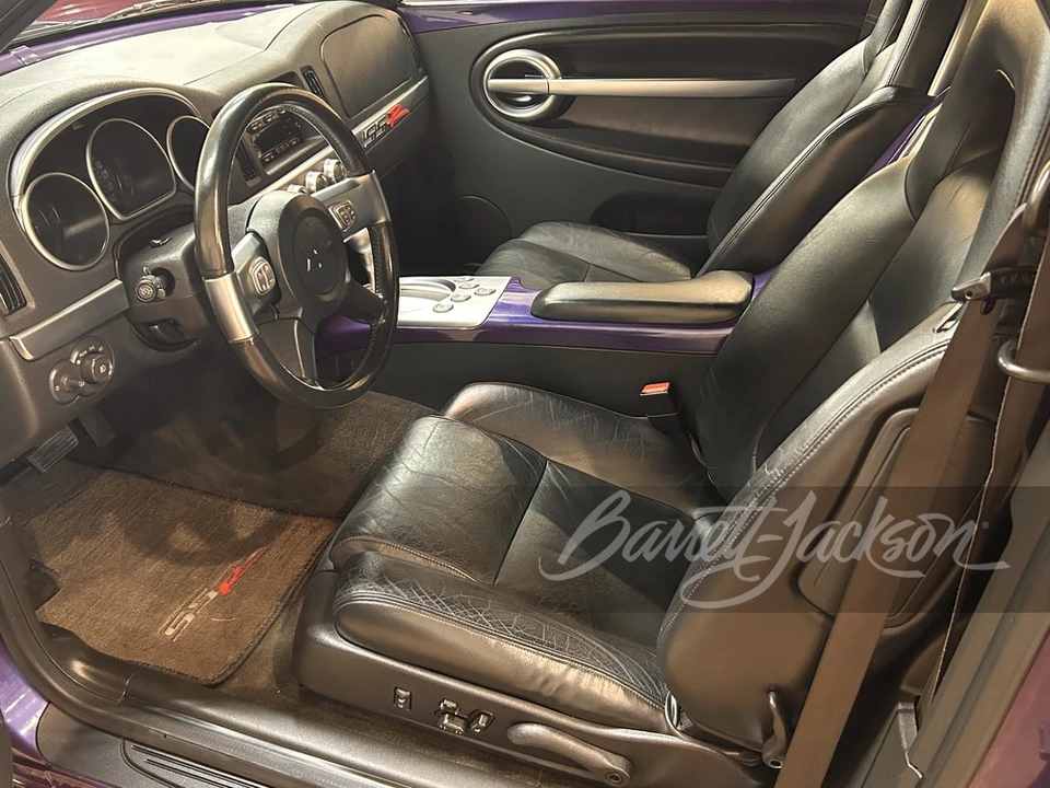 2004 Chevrolet SSR - Image 4 of 23