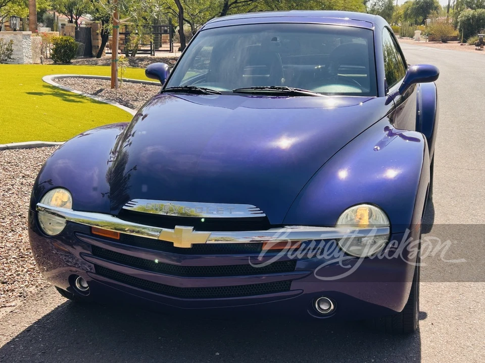 2004 Chevrolet SSR - Image 16 of 23
