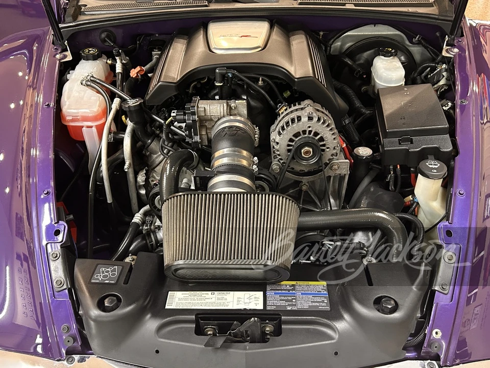 2004 Chevrolet SSR - Image 7 of 23