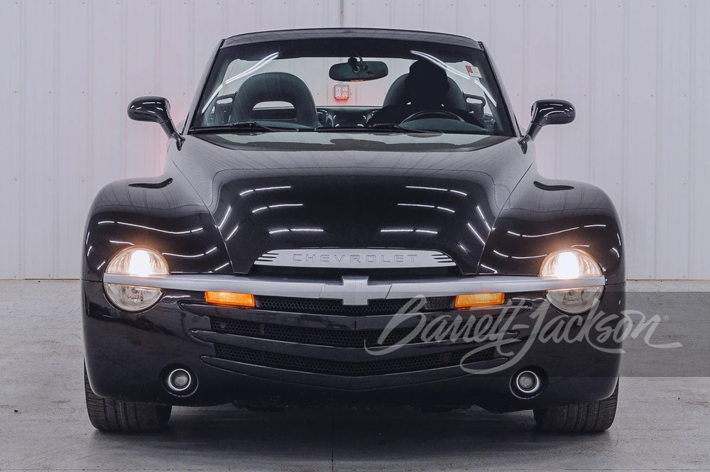 2004 Chevrolet SSR - Image 5 of 11
