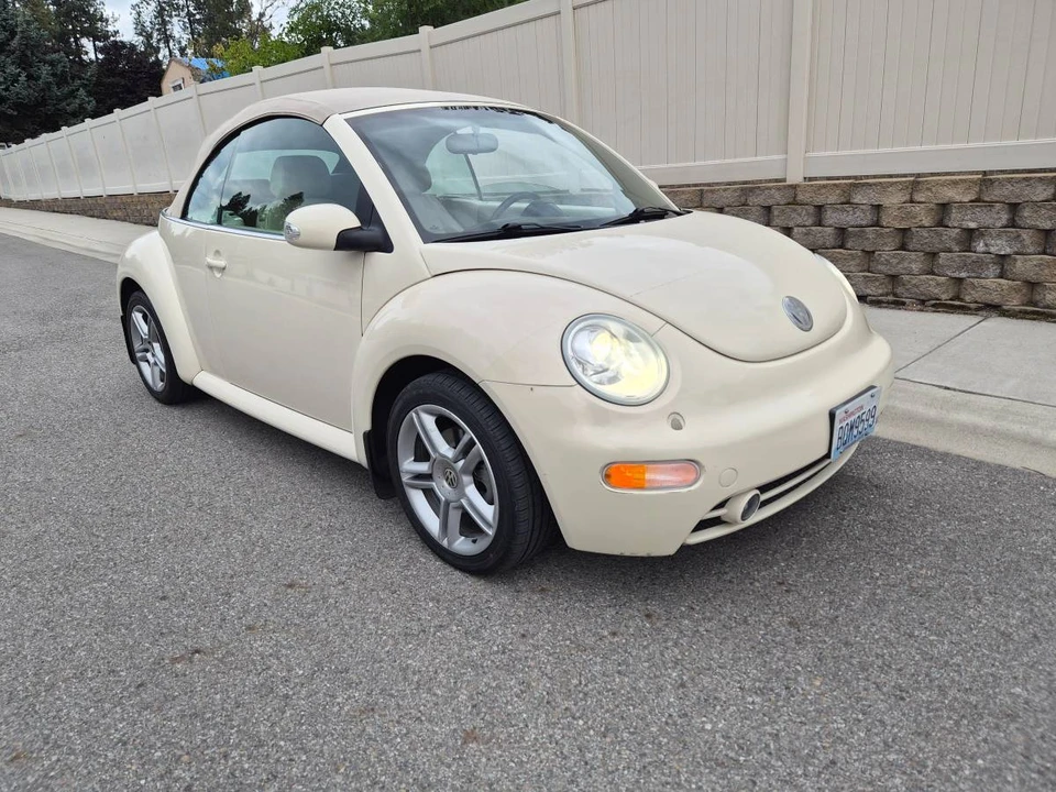 2004 Volkswagen New Beetle - Image 6 of 14