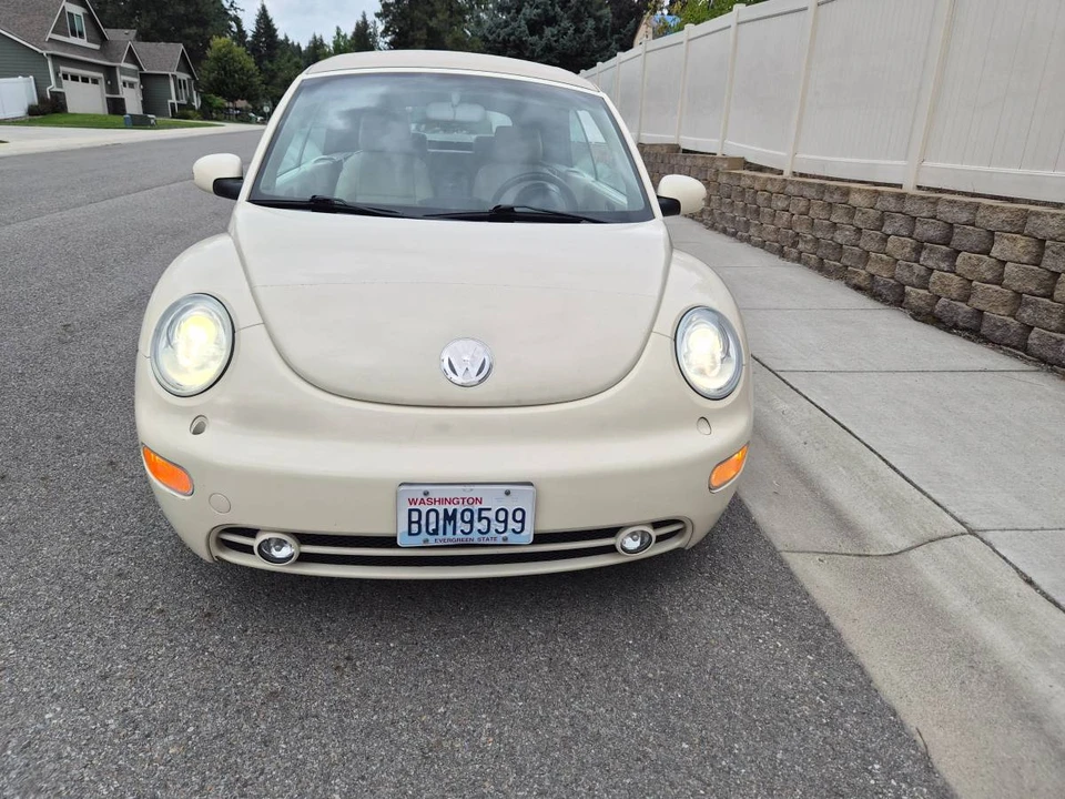 2004 Volkswagen New Beetle - Image 7 of 14