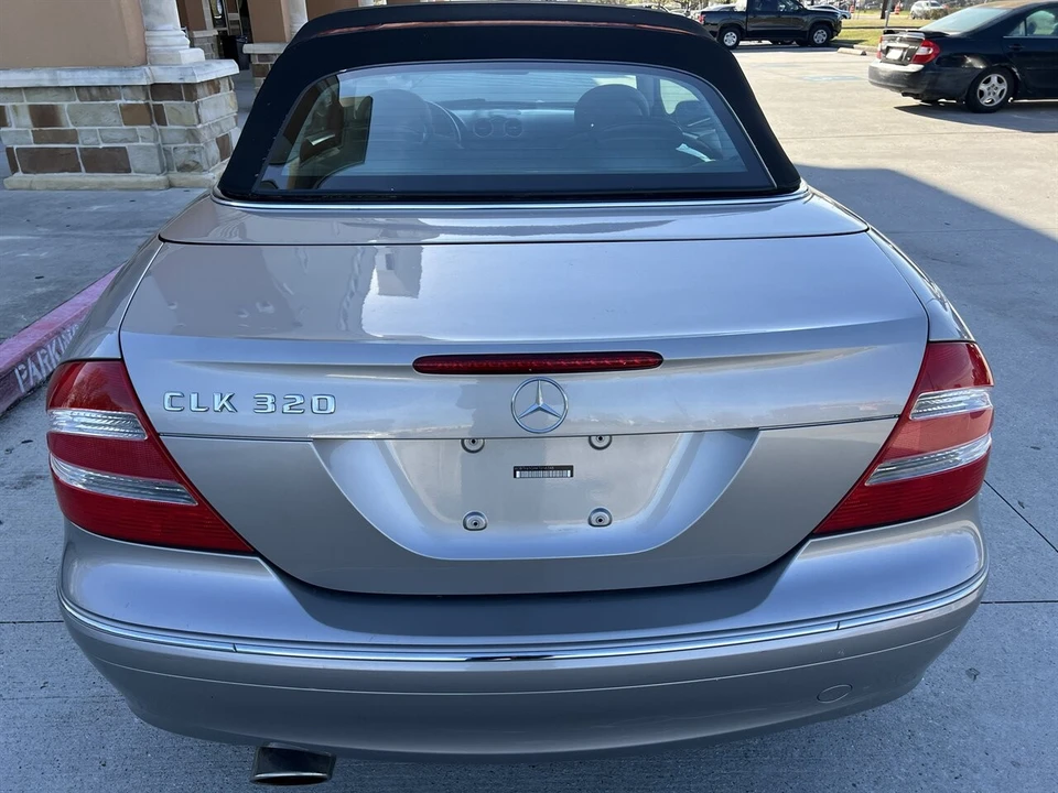 2004 Mercedes-Benz C209/A209 CLK-Class - Image 7 of 21