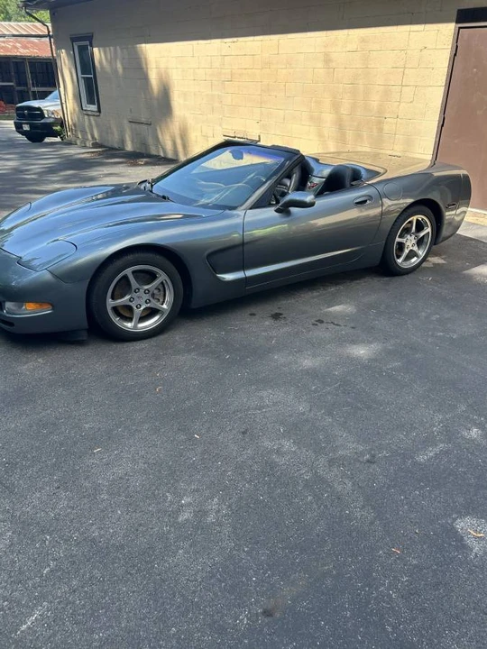 2004 Chevrolet Corvette C5 - Image 2 of 7