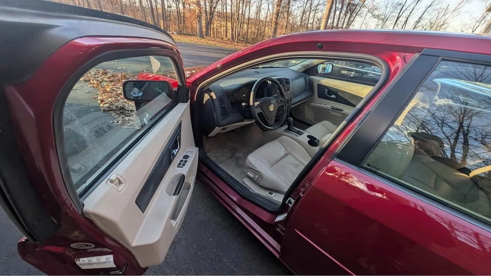 2004 Cadillac CTS 1st Gen - Image 4 of 9