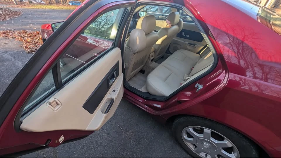 2004 Cadillac CTS 1st Gen - Image 6 of 9