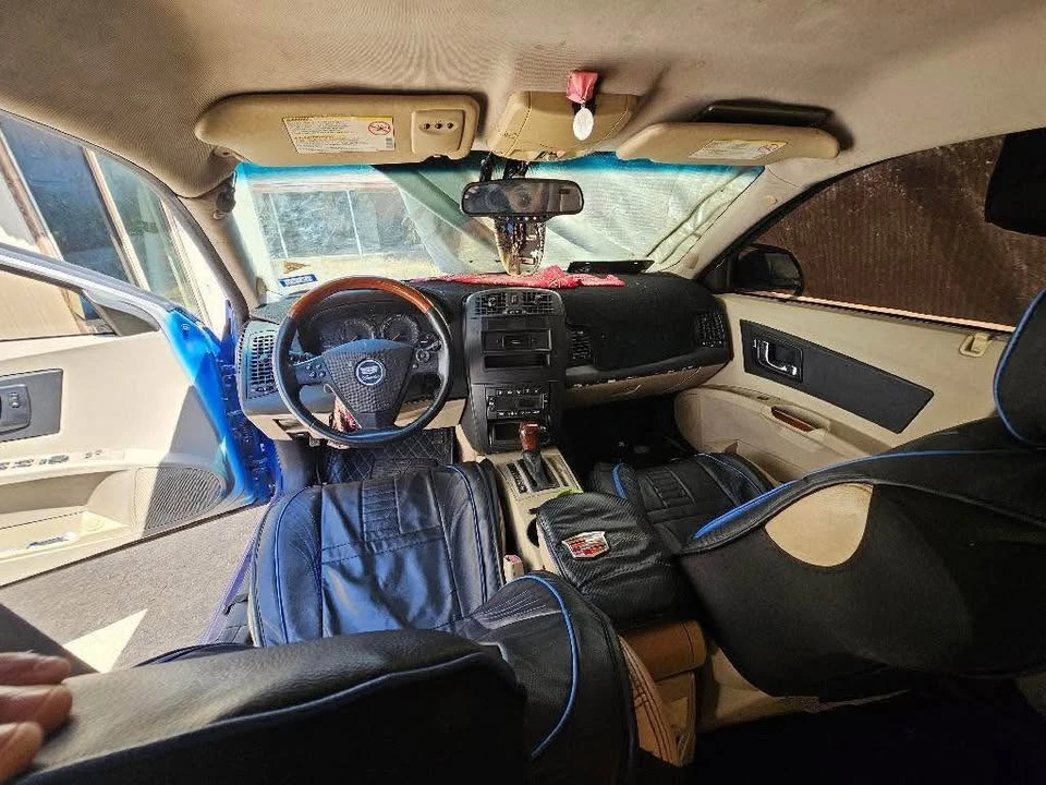 2004 Cadillac CTS 1st Gen - Image 10 of 10