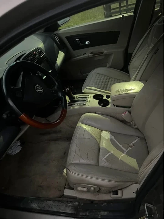 2004 Cadillac CTS 1st Gen - Image 5 of 8