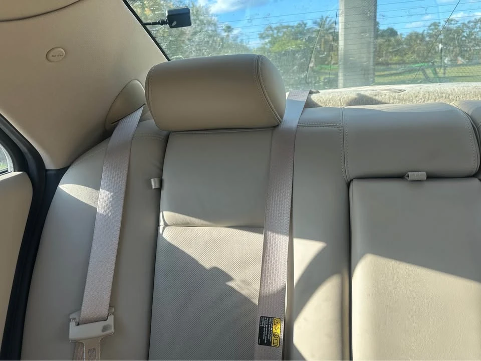 2004 Cadillac CTS 1st Gen - Image 15 of 17