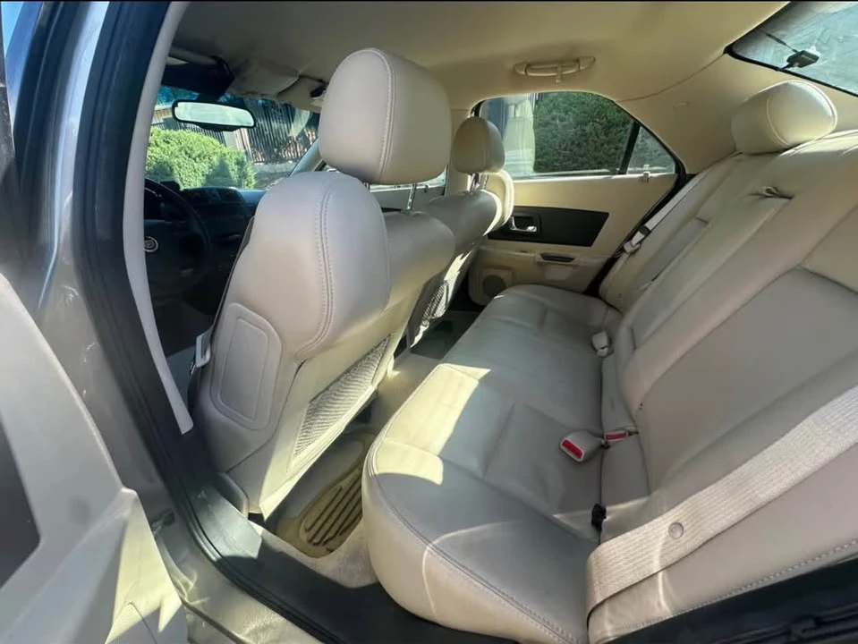 2004 Cadillac CTS 1st Gen - Image 9 of 17