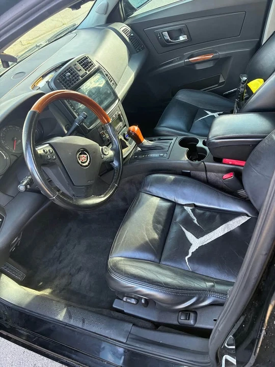 2004 Cadillac CTS 1st Gen - Image 5 of 8