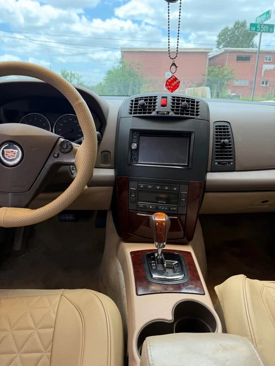 2004 Cadillac CTS 1st Gen - Image 9 of 15