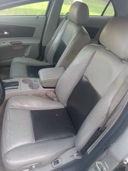 2004 Cadillac CTS 1st Gen - Image 5 of 8