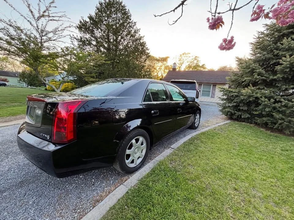 2004 Cadillac CTS 1st Gen - Image 9 of 15