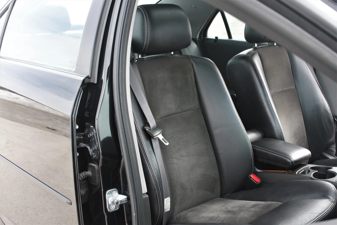 2004 Cadillac CTS-V 1st Gen - Image 29 of 31