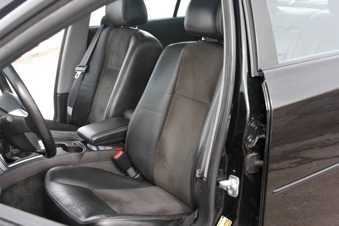 2004 Cadillac CTS-V 1st Gen - Image 25 of 31