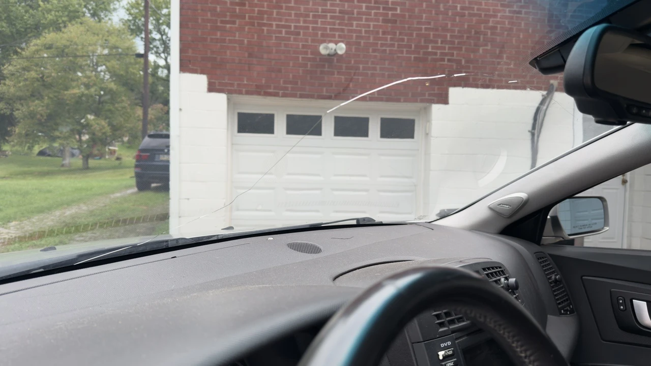 2004 Cadillac CTS-V 1st Gen - Image 14 of 15