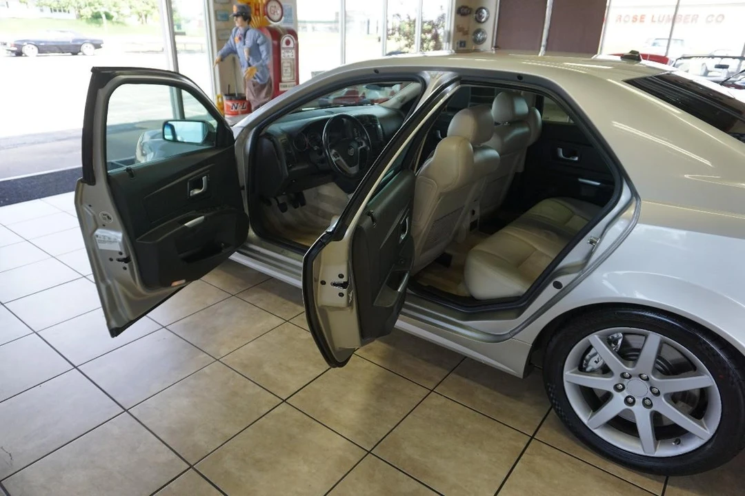 2004 Cadillac CTS-V 1st Gen - Image 19 of 31