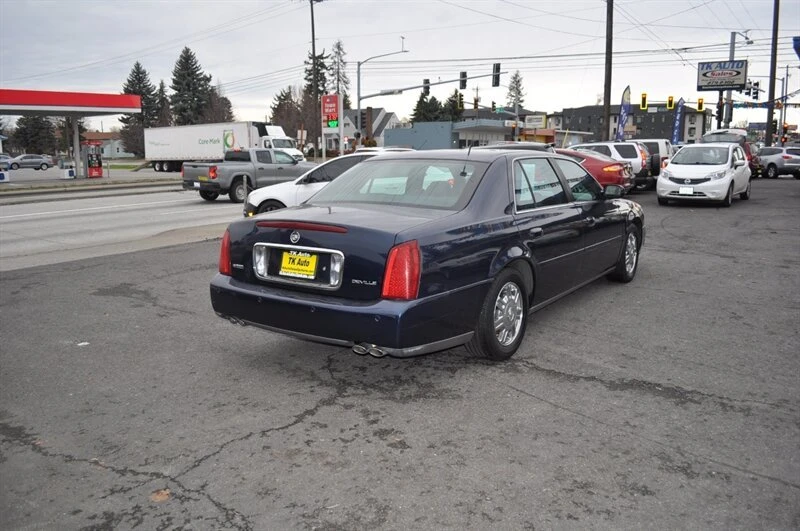 2004 Cadillac DeVille 8th Gen - Image 5 of 12