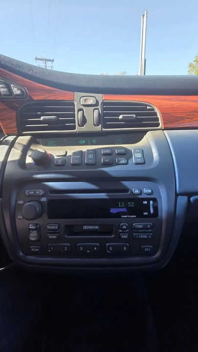 2004 Cadillac DeVille 8th Gen - Image 18 of 18
