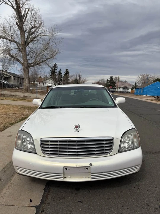 2004 Cadillac DeVille 8th Gen - Image 3 of 10