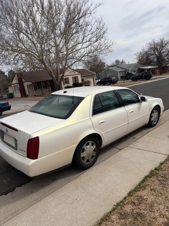 2004 Cadillac DeVille 8th Gen - Image 4 of 10