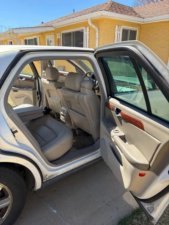 2004 Cadillac DeVille 8th Gen - Image 6 of 10