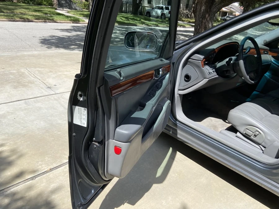 2004 Cadillac DeVille 8th Gen - Image 9 of 14