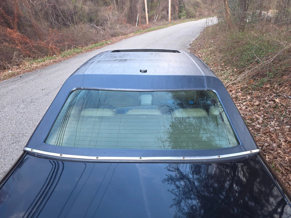 2004 Cadillac DeVille 8th Gen - Image 12 of 19
