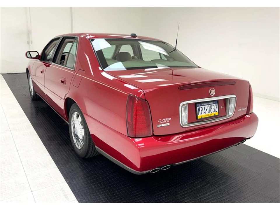 2004 Cadillac DeVille 8th Gen - Image 3 of 31