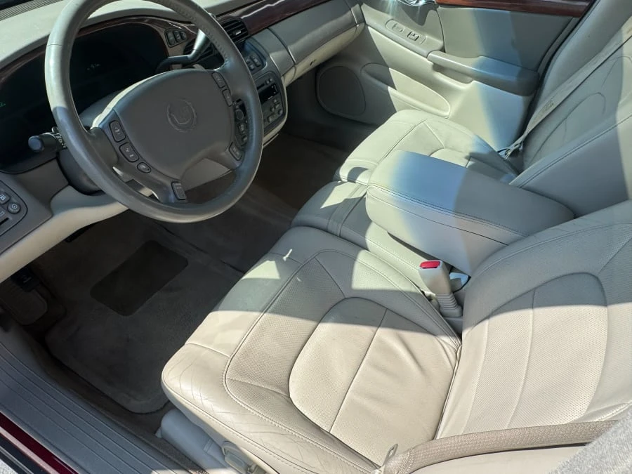 2004 Cadillac DeVille 8th Gen - Image 5 of 10