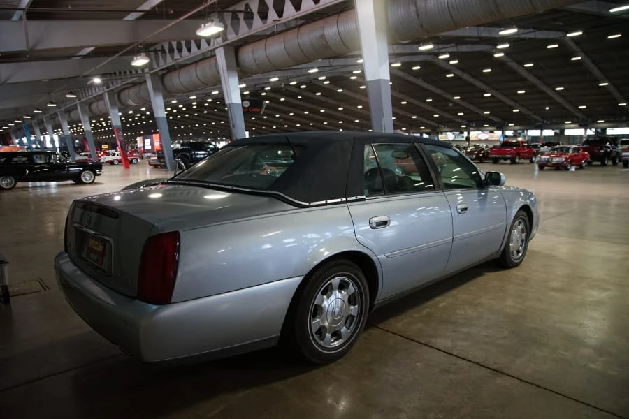 2004 Cadillac DeVille 8th Gen - Image 2 of 9