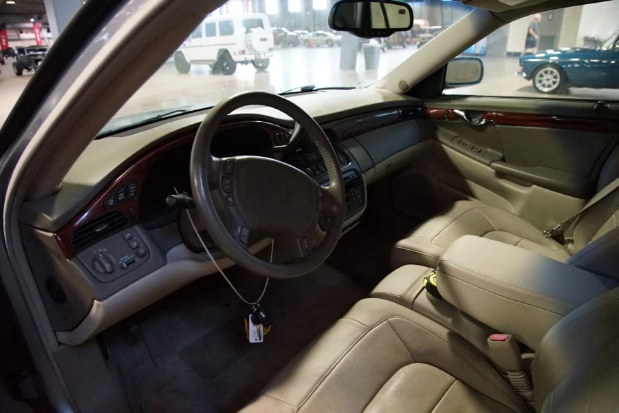 2004 Cadillac DeVille 8th Gen - Image 8 of 9