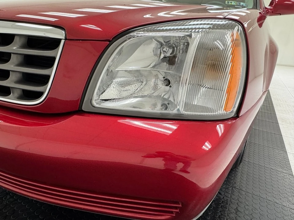 2004 Cadillac DeVille 8th Gen - Image 11 of 21