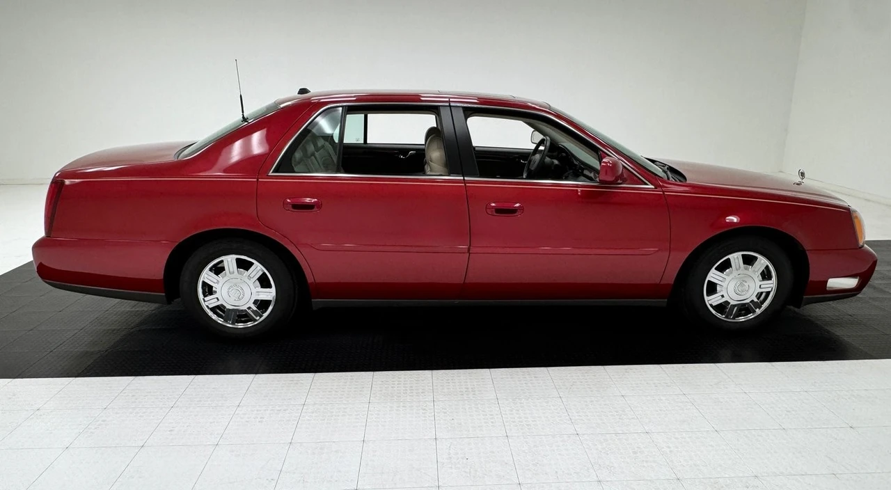 2004 Cadillac DeVille 8th Gen - Image 6 of 21