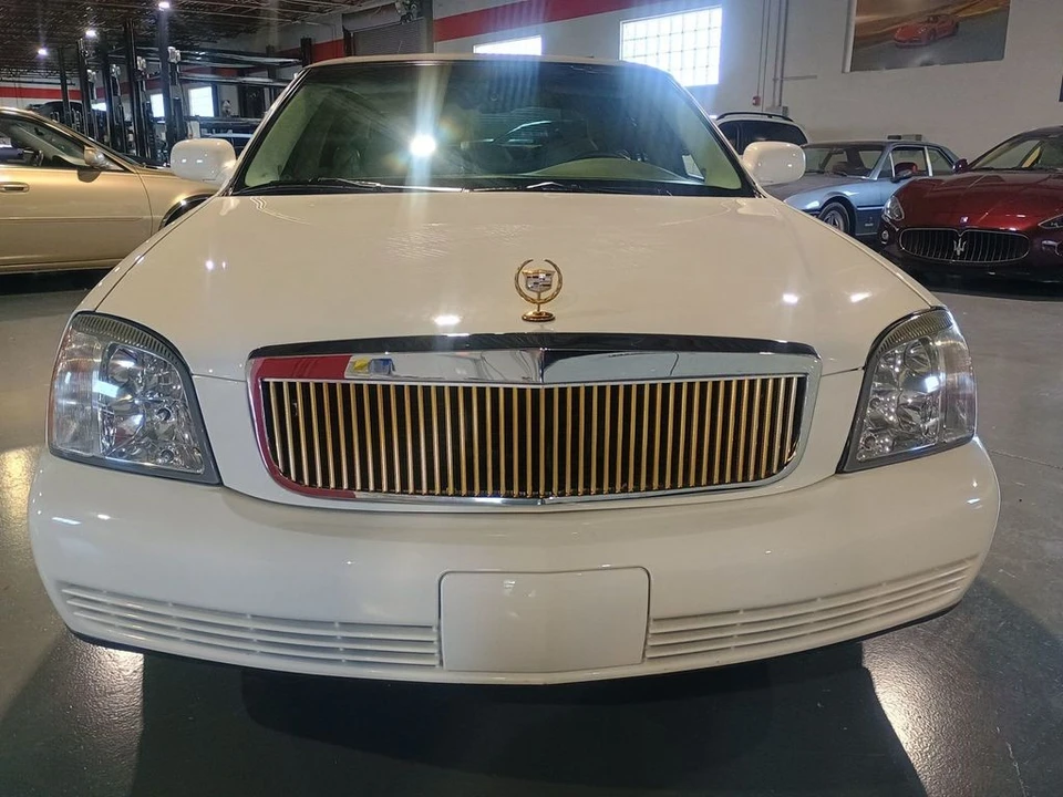 2004 Cadillac DeVille 8th Gen - Image 9 of 12