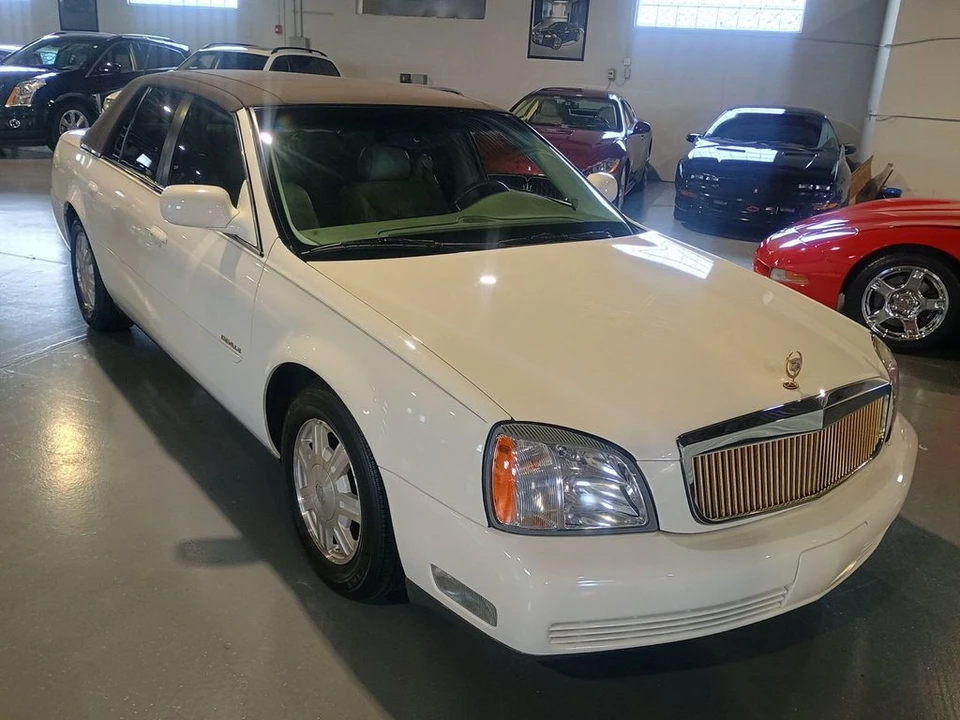 2004 Cadillac DeVille 8th Gen - Image 8 of 12