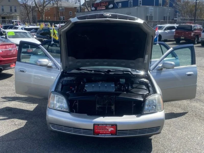 2004 Cadillac DeVille 8th Gen - Image 8 of 12