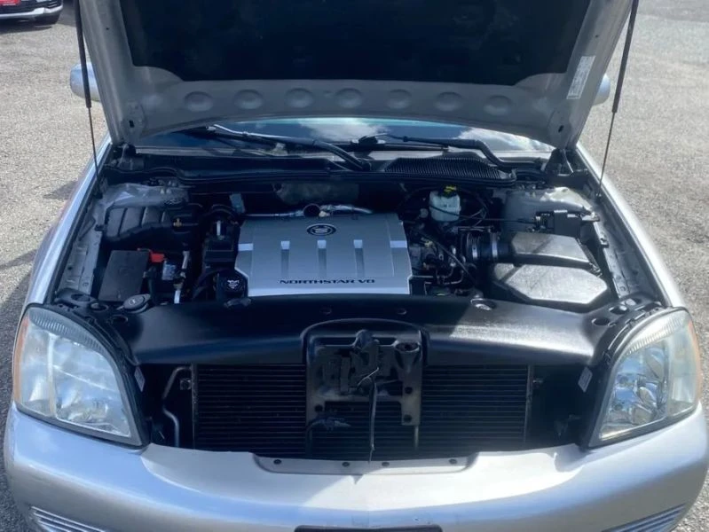 2004 Cadillac DeVille 8th Gen - Image 9 of 12