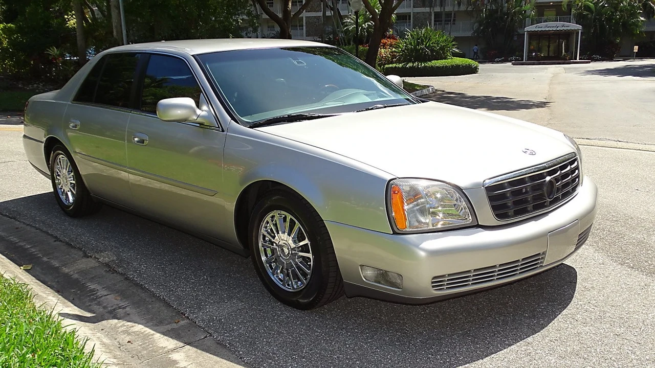 2004 Cadillac DeVille 8th Gen - Image 8 of 21