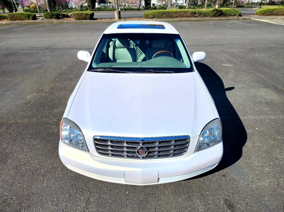 2004 Cadillac DeVille 8th Gen - Image 6 of 31
