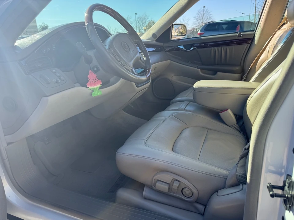 2004 Cadillac DeVille 8th Gen - Image 16 of 21