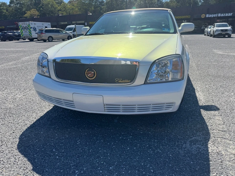 2004 Cadillac DeVille 8th Gen - Image 4 of 21
