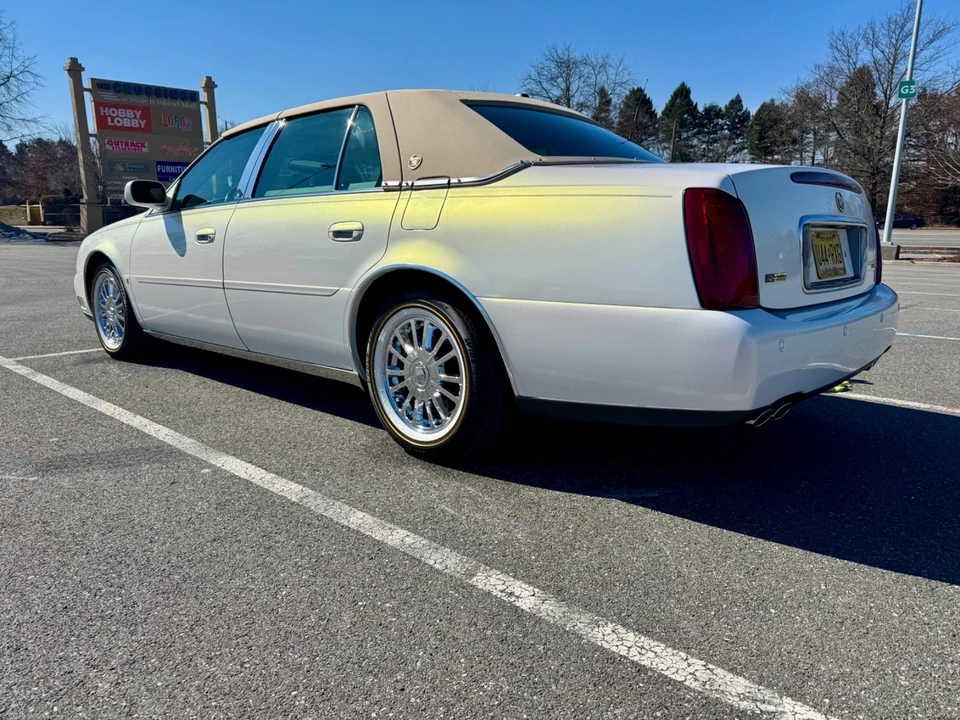2004 Cadillac DeVille 8th Gen - Image 8 of 21