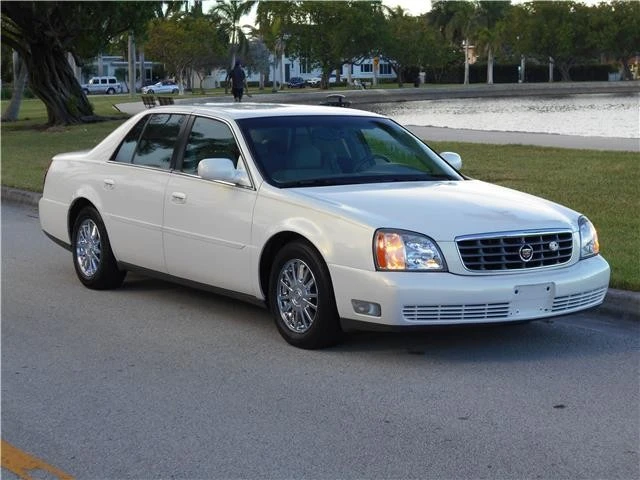 2004 Cadillac DeVille 8th Gen - Image 2 of 12